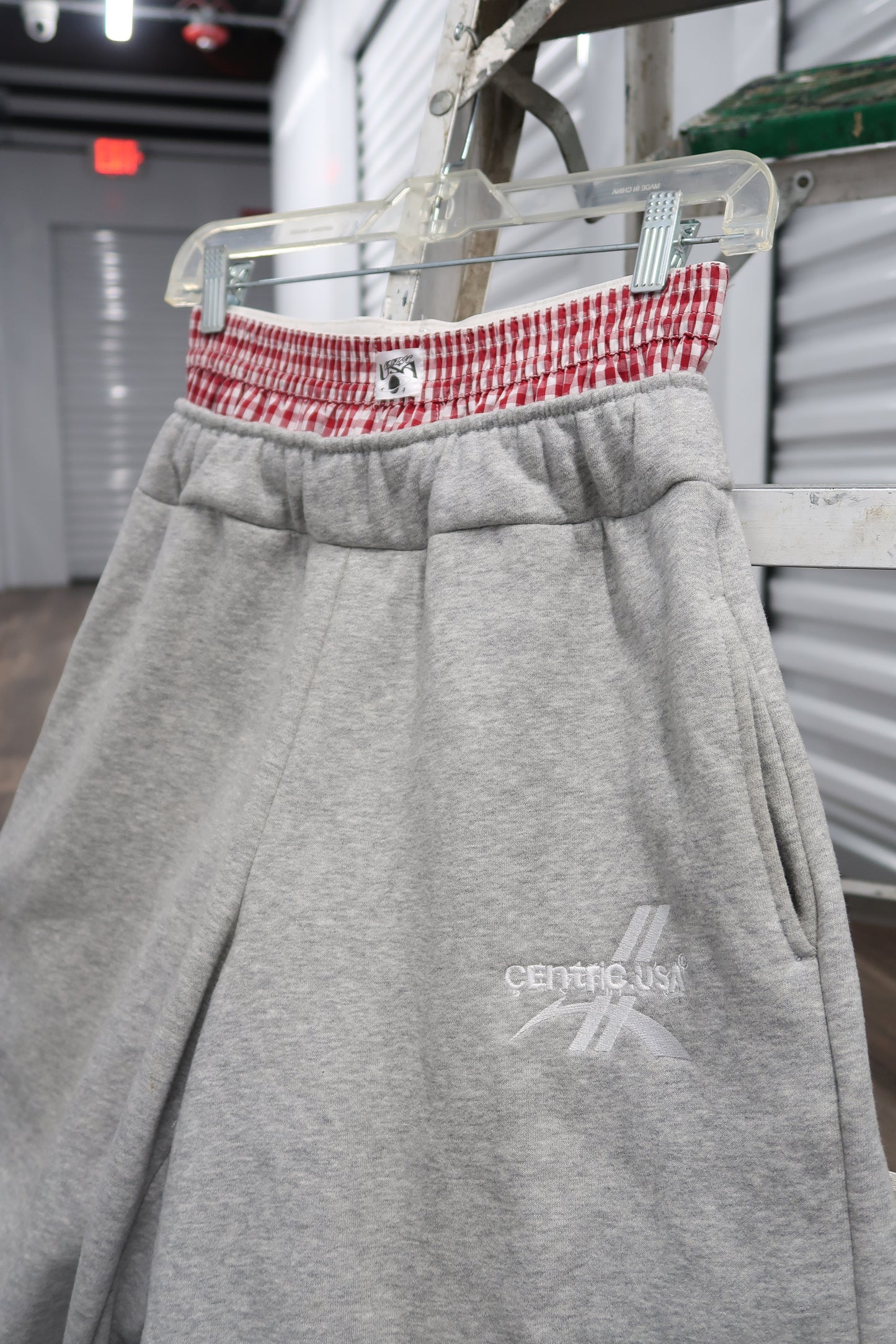 Double waist “Raw Edge” Sweats