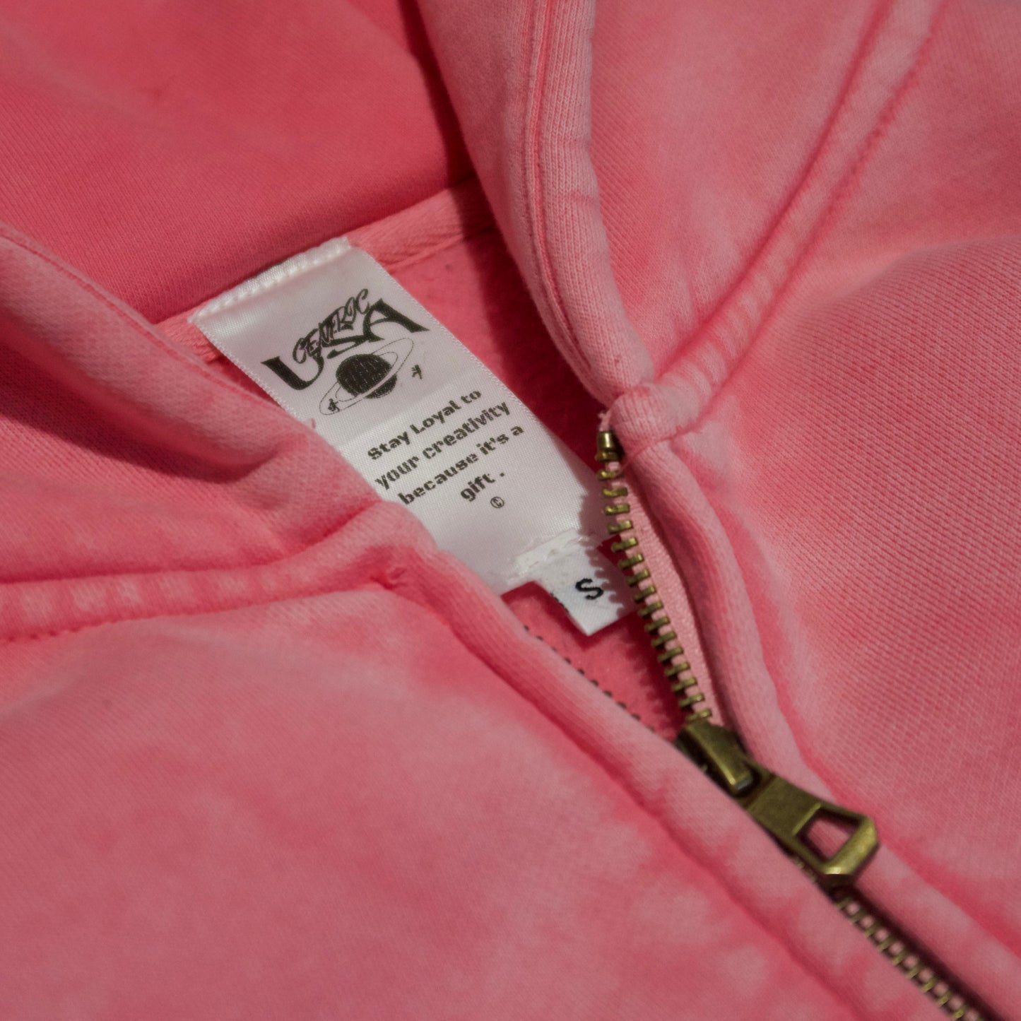 Acid washed “Embroidered logo zip”