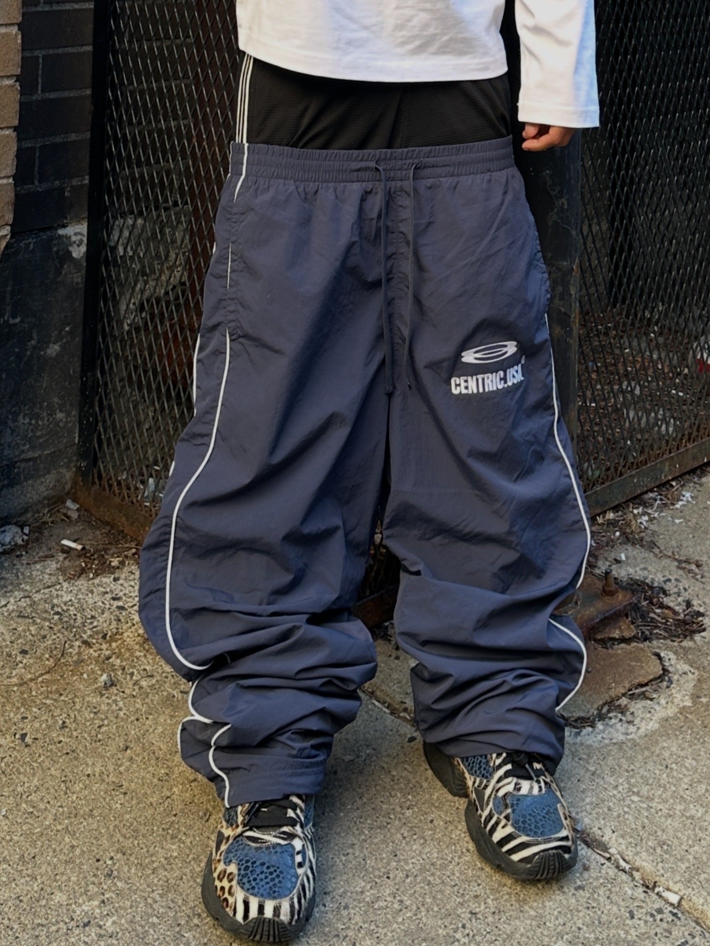 “Hybrid” Double waist tracks